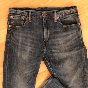 Levi’s medium wash jeans